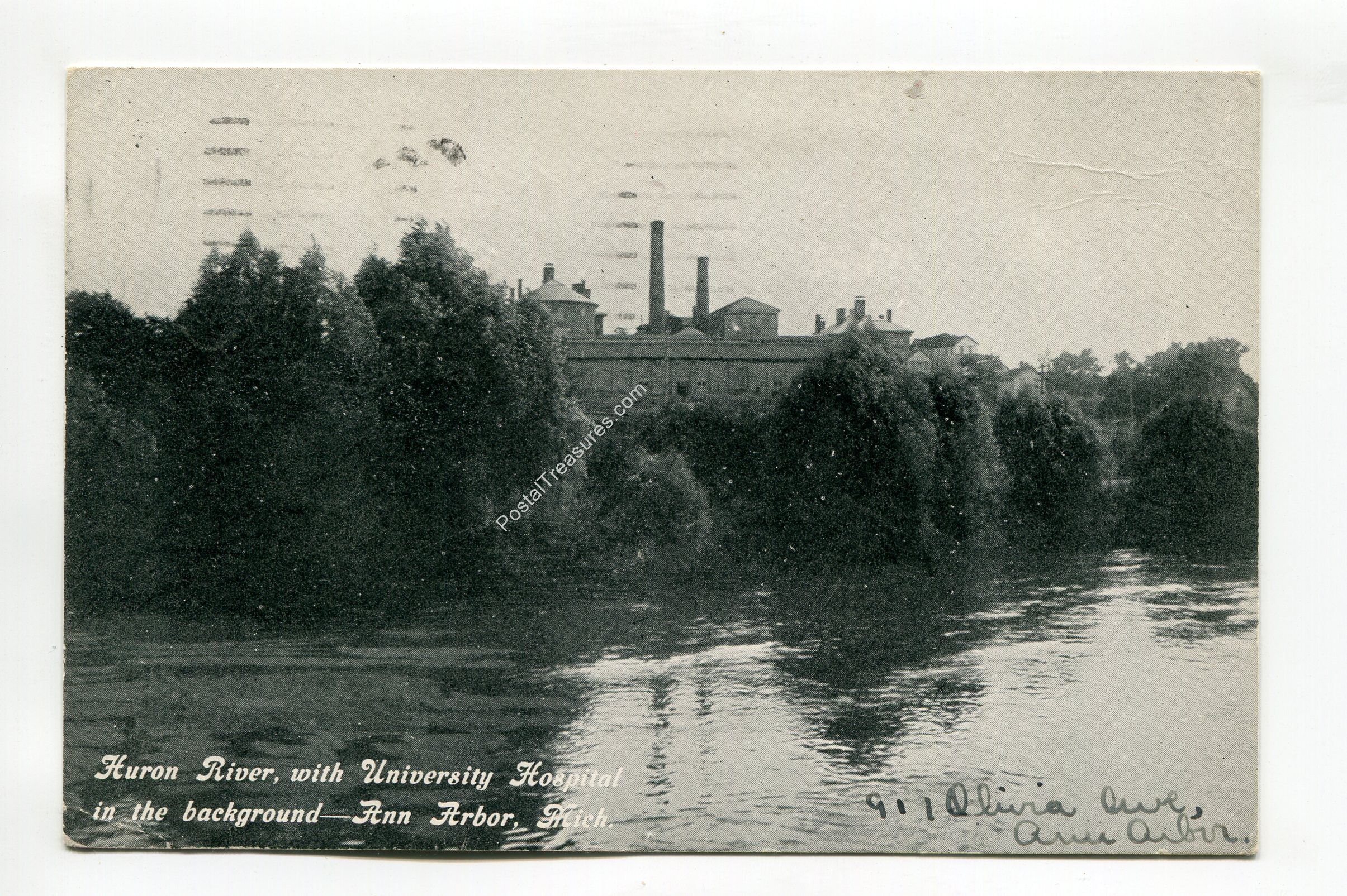huron-river-with-university-hospital-in-background-ann-arbor-michigan-444