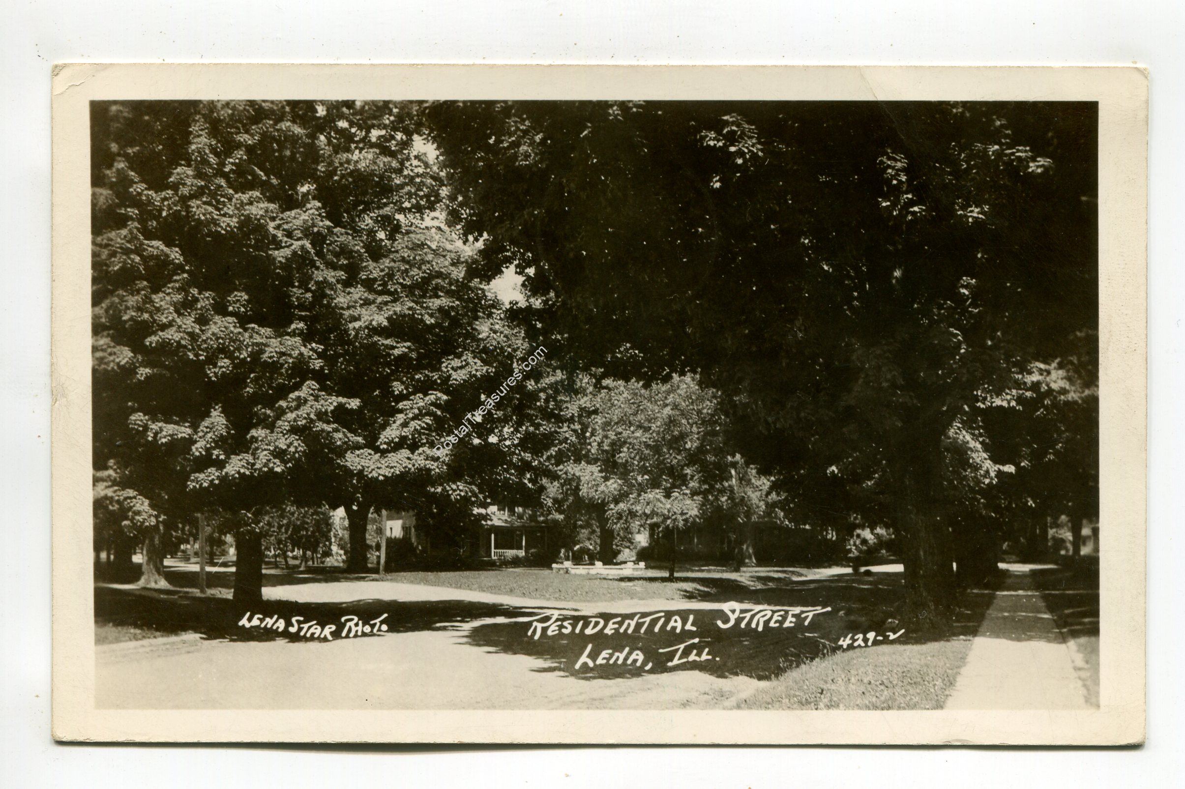 residential-street-lena-illinois-457