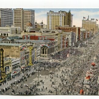 mardi-gras-crowds-on-canal-street-new-orleans-louisiana-2627